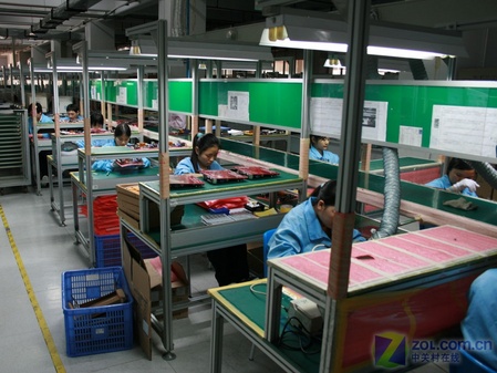 品質的守護者 每一片主板都要接受層層檢測